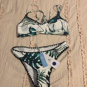 Women’s bathing suit